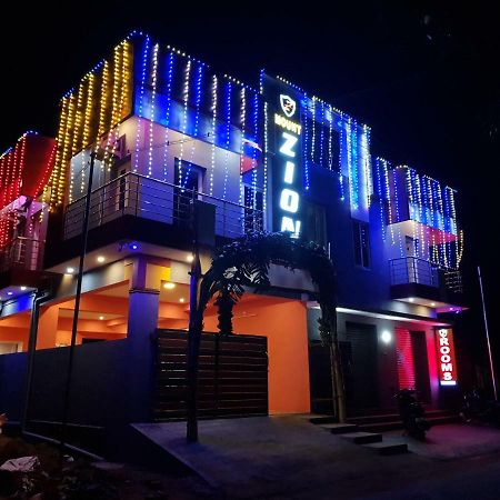 Mount Zion Holidays Hotel Kuttālam Exterior photo