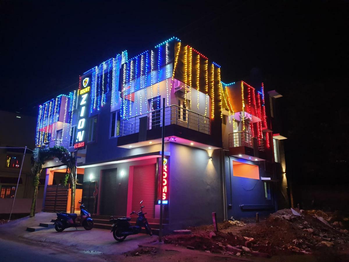 Mount Zion Holidays Hotel Kuttālam Exterior photo